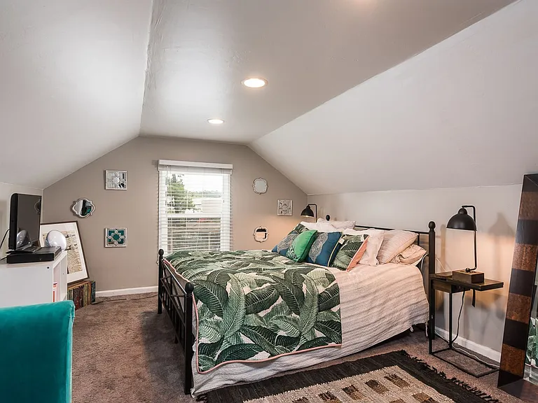 La Mesa Village | Charming Cottage-Style Homes in the Heart of Downtown La Mesa — Photo 145