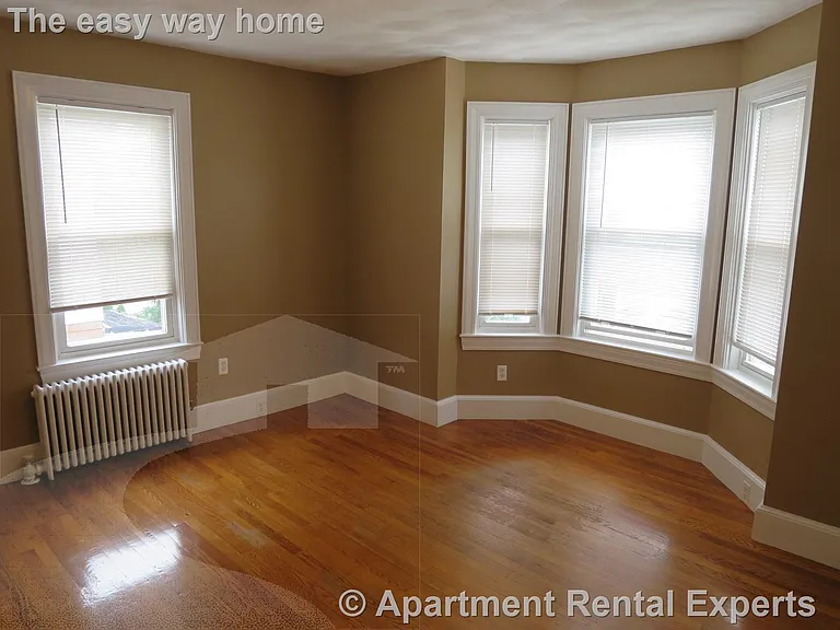 95 Flint St — Photo 4
