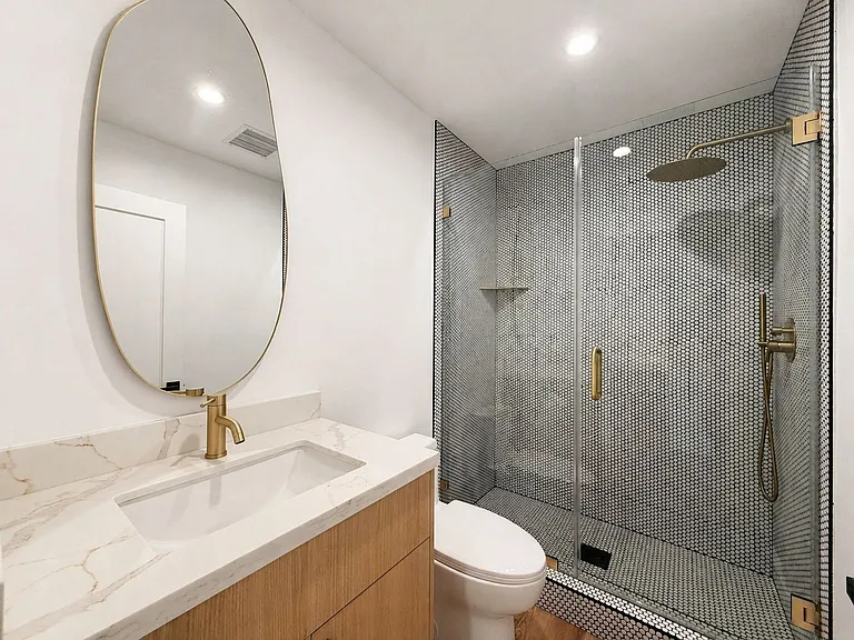 2822 1/2 Waverly Dr — Photo 12