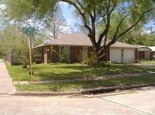 2718 King James Ct, Webster, TX 77598