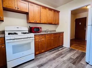 403 Park Ave APT H, Rutherford, NJ 07070