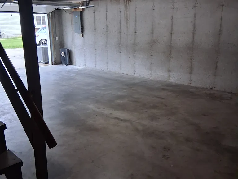 1728 Forsythia Ct — Photo 5