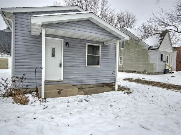 4952 S Taylor Rd, Elwin, IL 62532