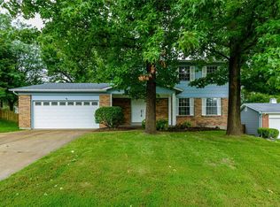 26 Gum Tree Pl, Saint Charles, MO 63301