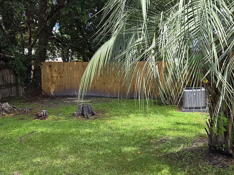 123 Hunt Club Ct — Photo 3