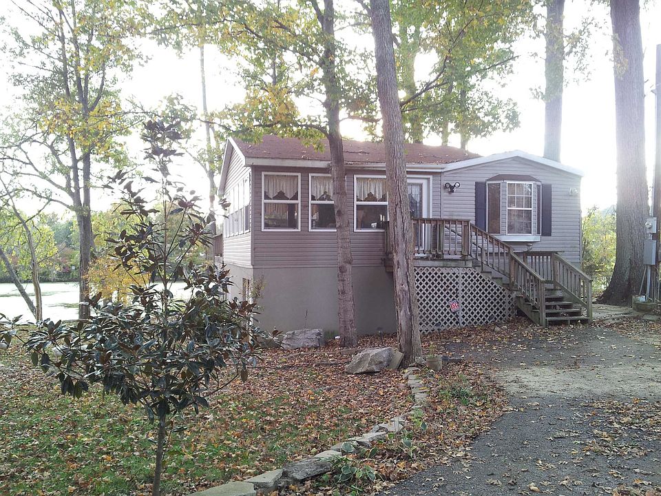 1st image of 261 Davids Dr