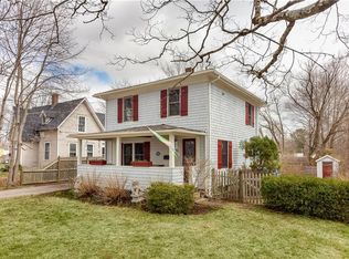 105 Columbia St, South Kingstown, RI 02879