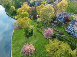 921 Stuart Ave, Mamaroneck, NY 10543