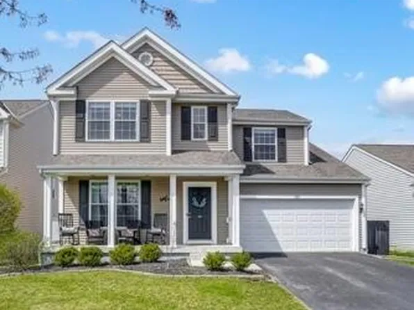 589 Cedar Run Dr, Blacklick, OH 43004