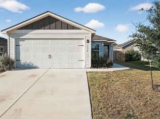 582 Gabbro Gdns, Maxwell, TX 78656