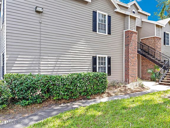2nd image of 10000 GATE Parkway #716