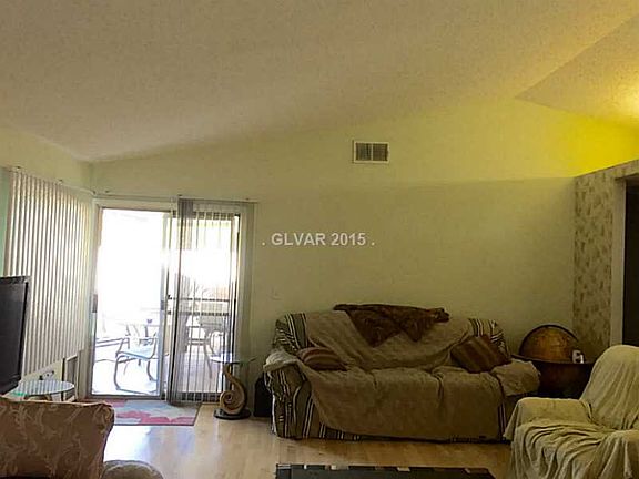 5th image of 6404 Yarmouth Dr
