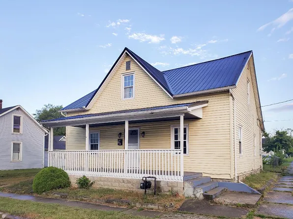 106 W Main St, Mount Sterling, OH 43143