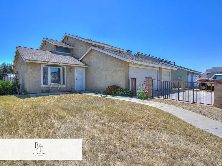 15326 Swarens Ct — Photo 2