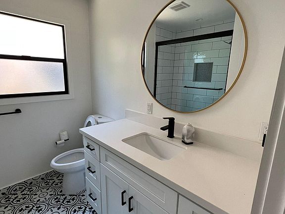 bathroom vanity