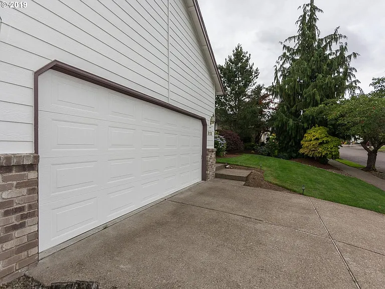 3120 SW 31st St — Photo 23
