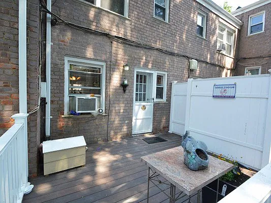 Sold by Prime Realty | media 38