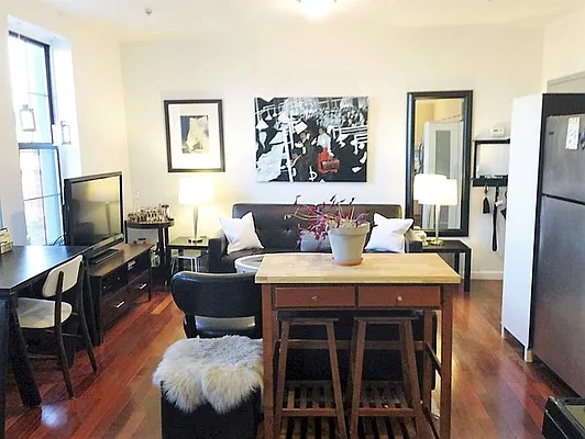 Rented by Sunshine Management Group, LLC | media 1