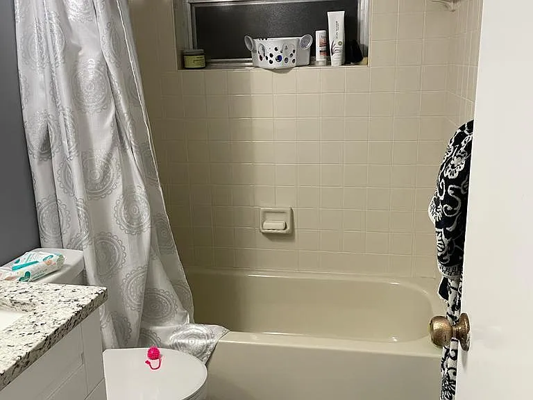 9997 Three Lakes Cir — Photo 23