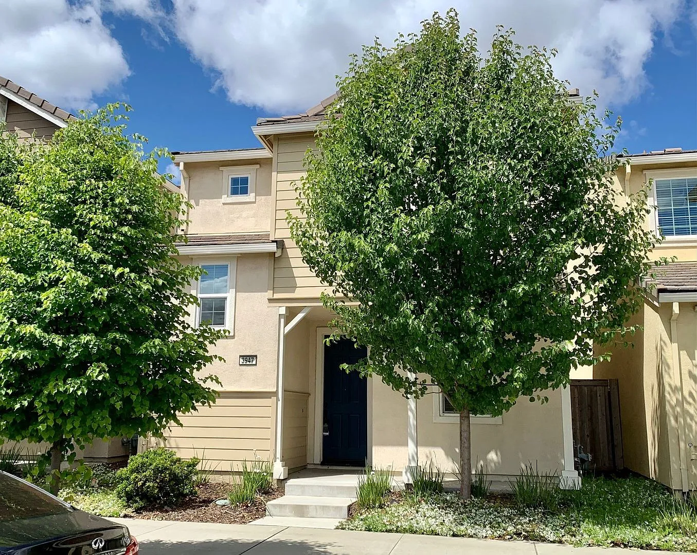 3947 Samuelson Way photo 1
