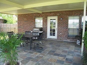 3rd image of 43084 Sycamore Bend Ave
