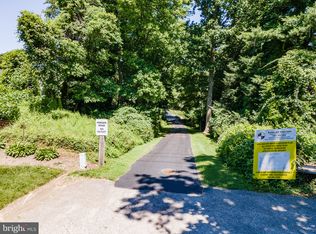 8 Sheldon Dr, Newark, DE 19711