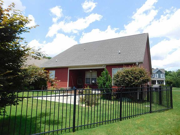 2nd image of 2415 Waterhaven Dr #124