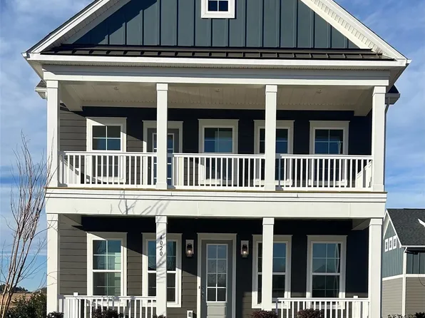 4020 Hickory Place Ln, Pineville, NC 28134