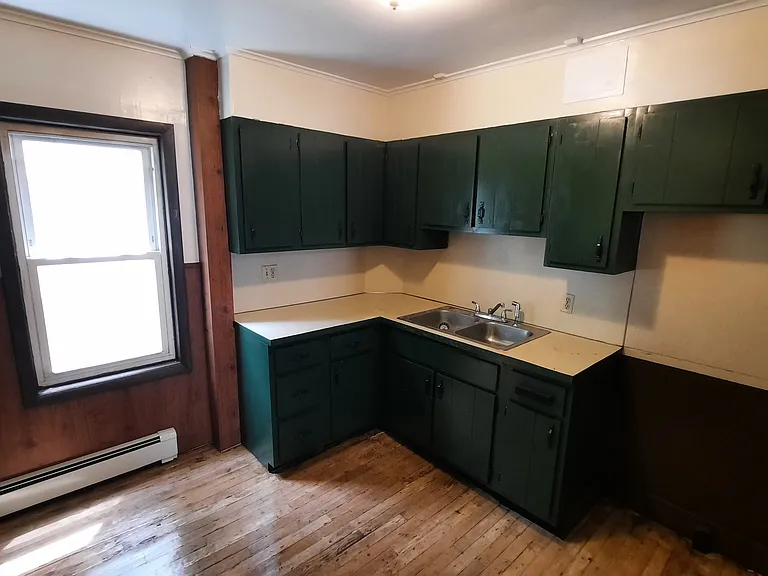 414 Lower Main St — Photo 9