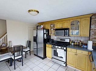 60 Atherton St #2F, Somerville, MA 02143