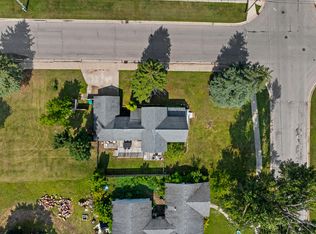 502 S Center Ave, Gaylord, MI 49735