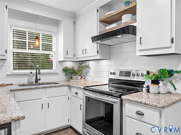 5th image of 11142 Countryside Ln