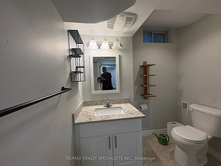 6772 Longview Pl #BASEMENT — Photo 12