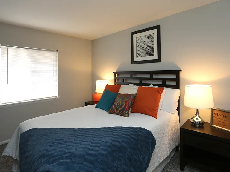 New Salem Village — Photo 7