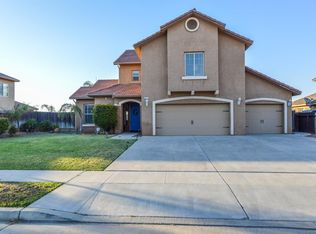 2412 Lorena Ave, Sanger, CA 93657