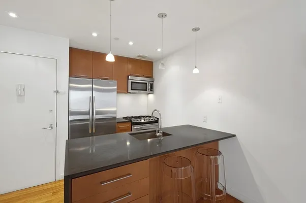Sold by MNS | media 1