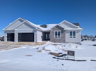 6676 Honeycomb Ln, Deforest, WI