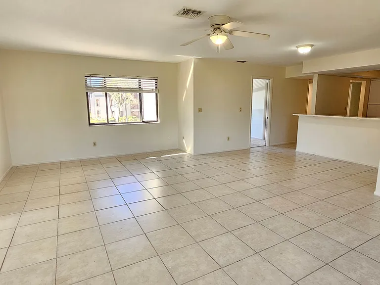 812 Capri Isles Blvd #225 — Photo 8