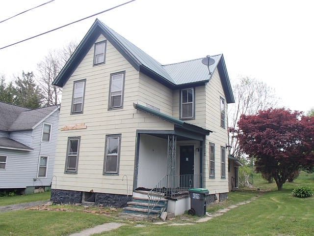 1st image of 10 Rochester St
