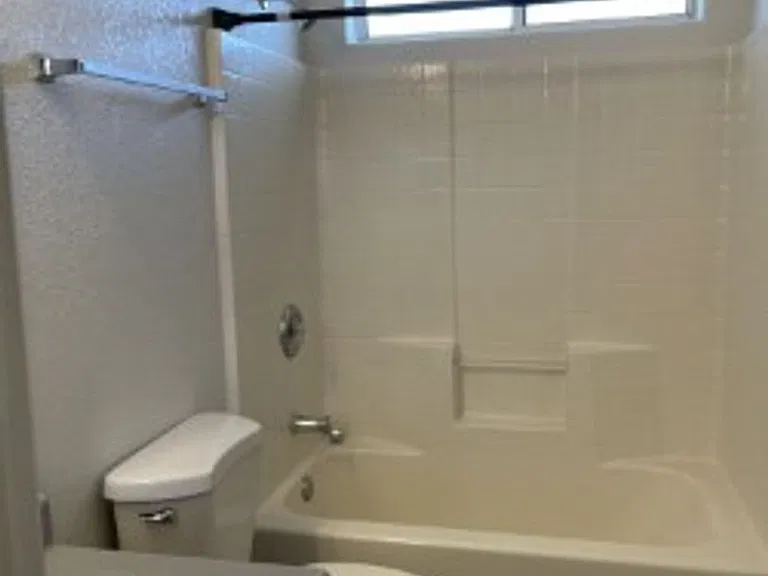 3164 Leawood Dr — Photo 13
