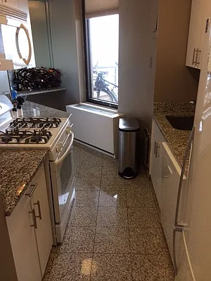 Rented by Vipler Realty | media 9
