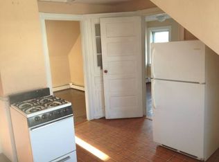 16 Roma St #3, Bristol, RI 02809