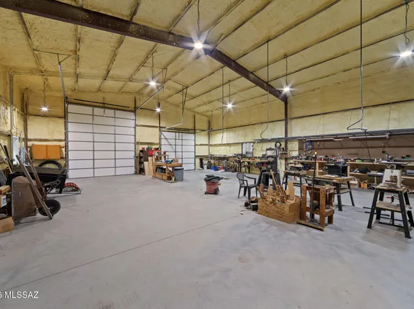 13 Hog Canyon Rd, Patagonia, AZ 85624