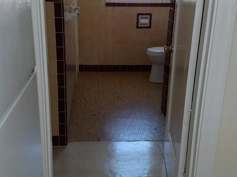 418A Capitol St — Photo 7