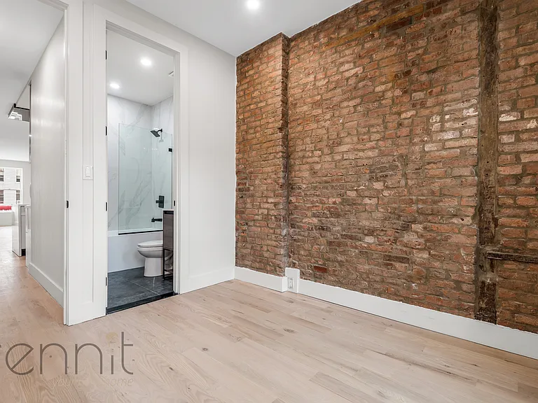 893 4th Ave #2C — Photo 4