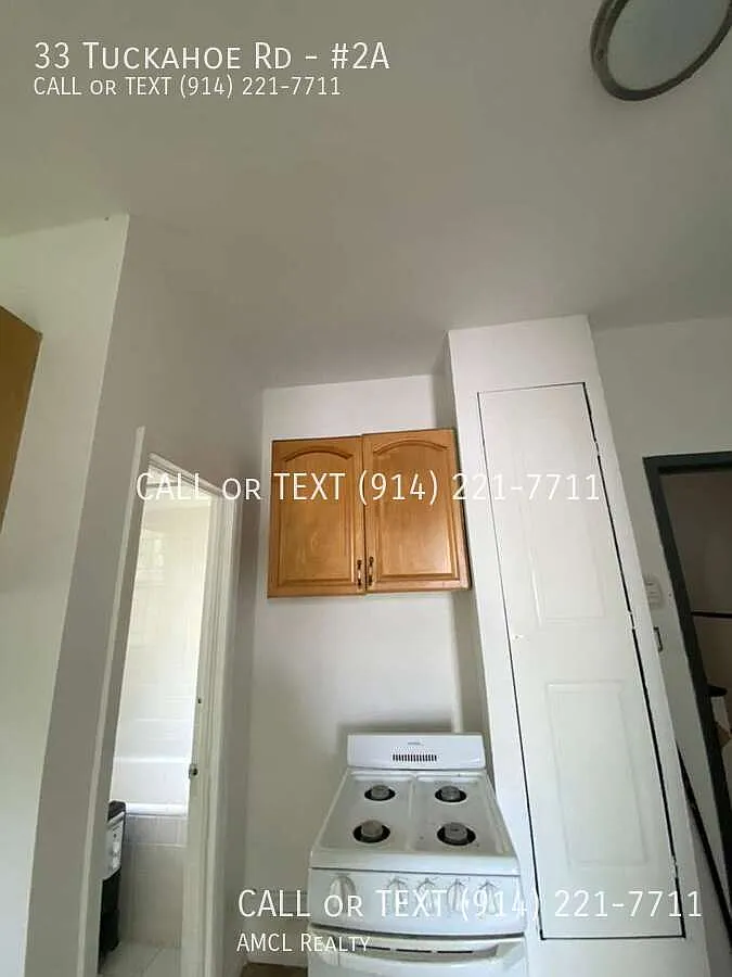 Building Photo - 33 Tuckahoe Rd #2A
