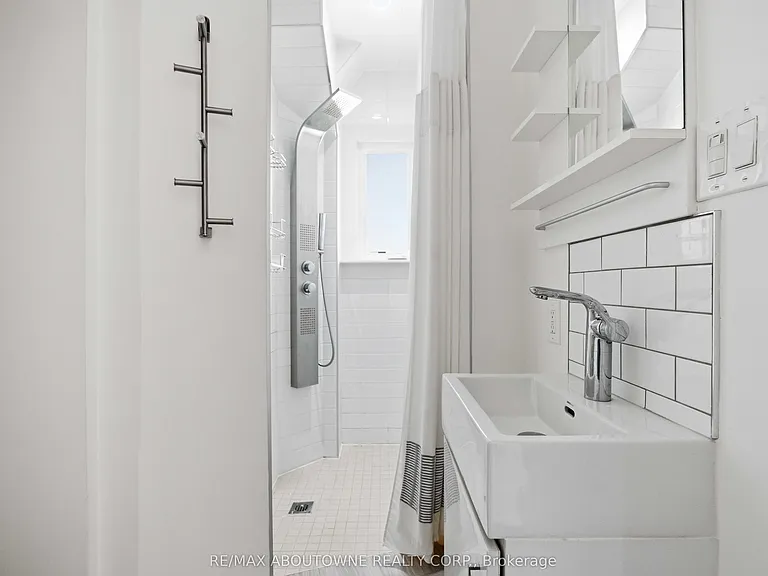 793 Pape Ave #4 — Photo 17