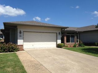 1640 Sunset Cir, Grove, OK 74344