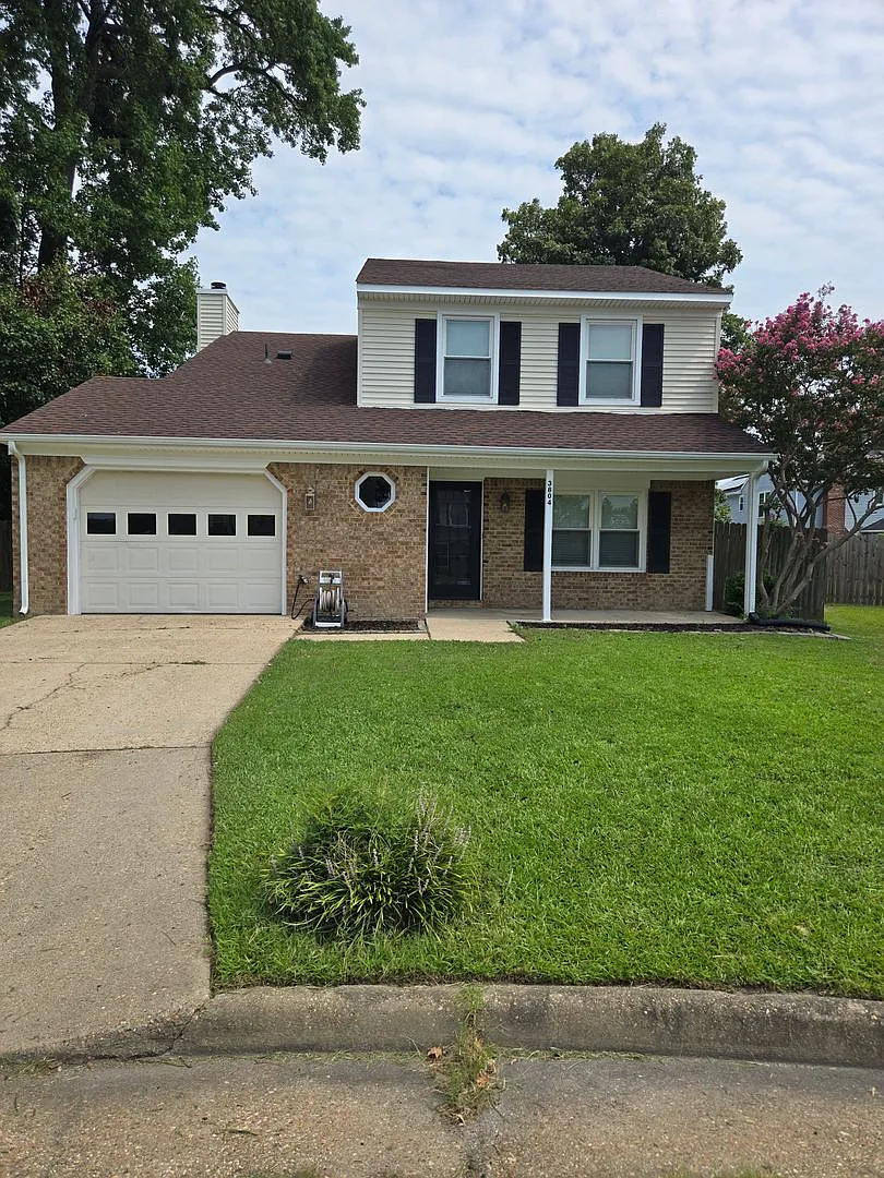 Beautifful 4 bedroom single family house in the Salem Lakes area of VA Beach — Photo 1