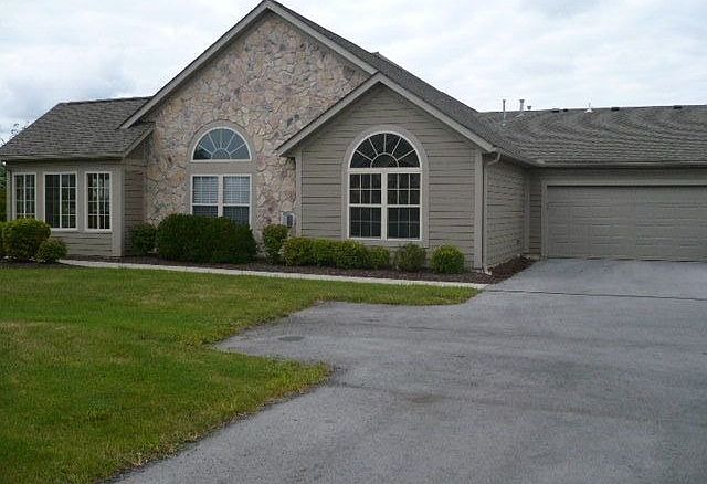1st image of 7736 W Watermark Dr